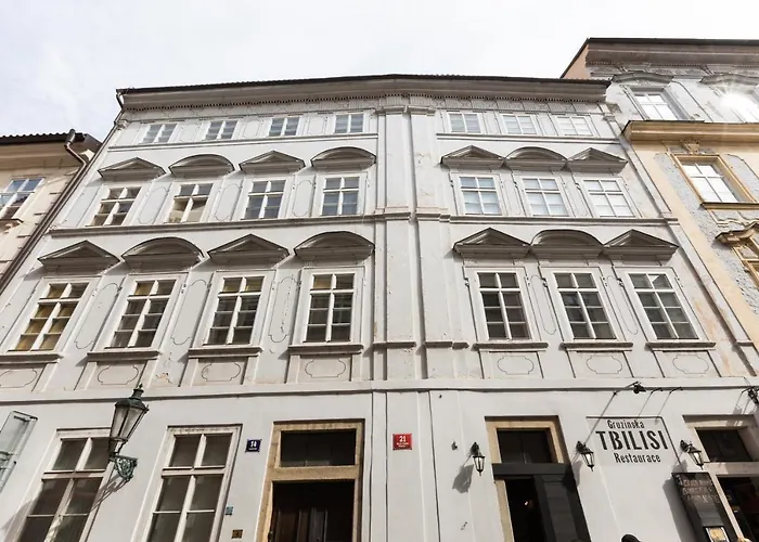 Apartamento Charles Bridge Royal - Castle District Praga