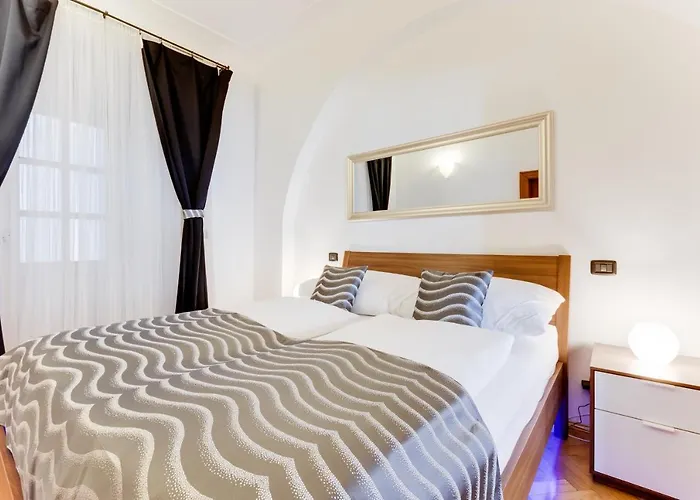 Apartamento Charles Bridge Royal - Castle District