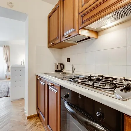 Charles Bridge Royal - Castle District Apartment Prague