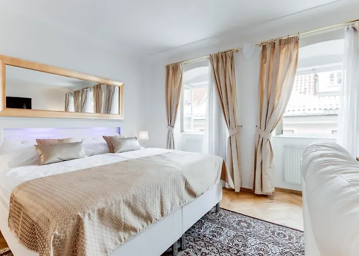 Apartment Charles Bridge Royal - Castle District *